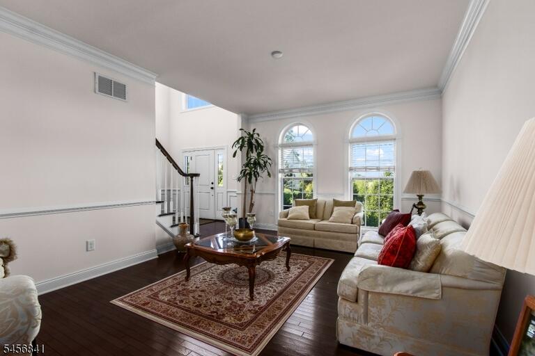 Property listing MLS 4049812 photo 4