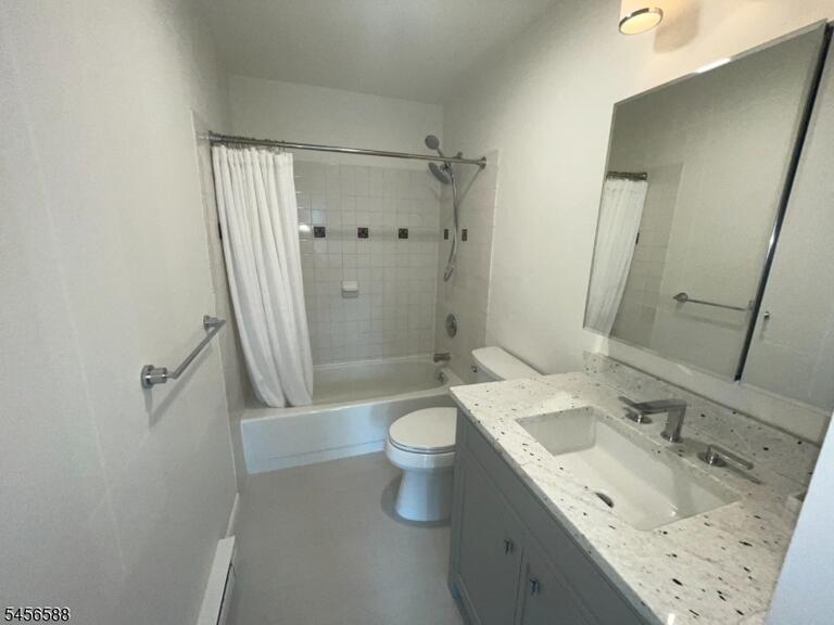 Property listing MLS 4049813 photo 11