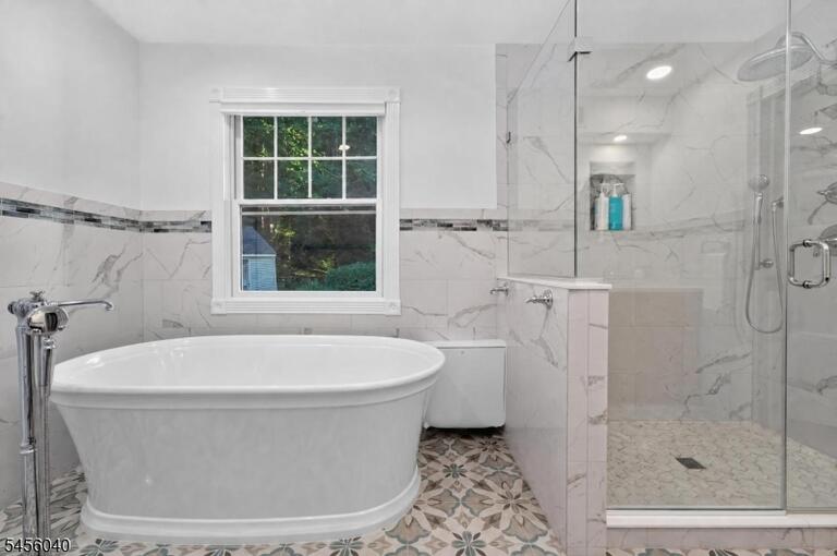 Property listing MLS 4049827 photo 32