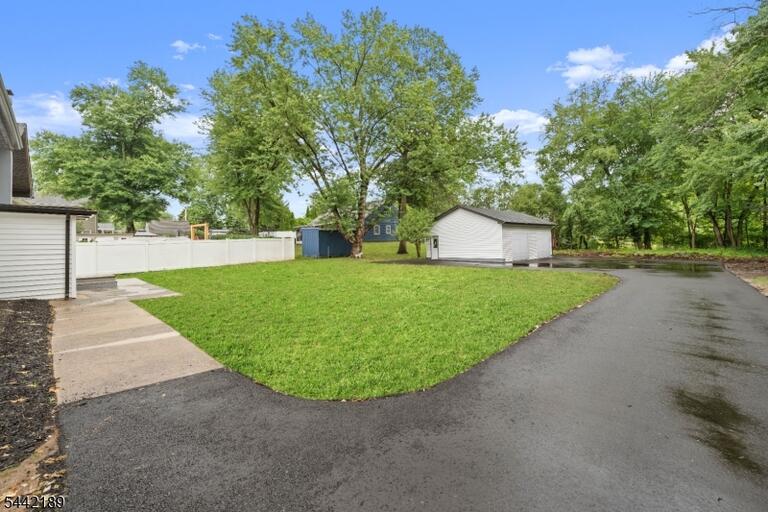 Property listing MLS 4049831 photo 20