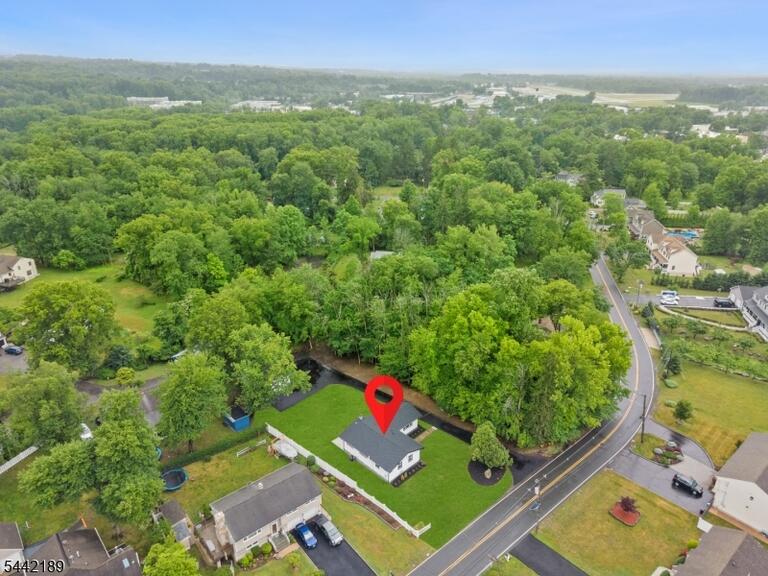 Property listing MLS 4049831 photo 23