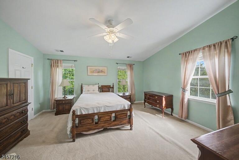 Property listing MLS 4049870 photo 24