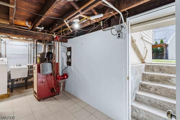 Property listing MLS 4049893 photo 23
