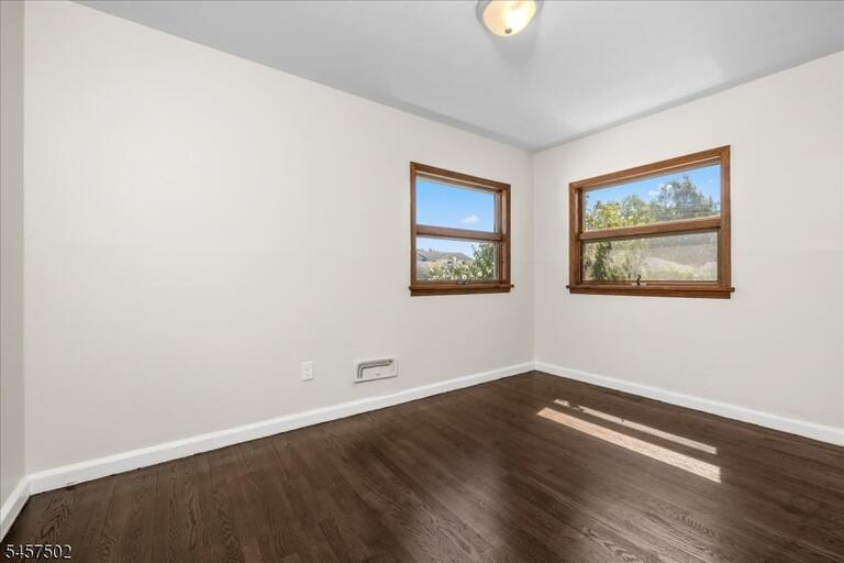 Property listing MLS 4049902 photo 19