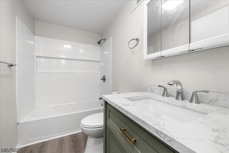 Property listing MLS 4049902 photo 29
