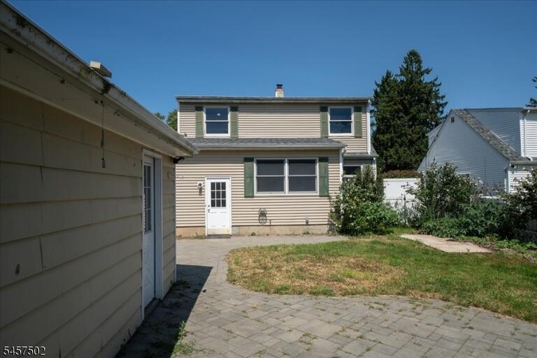 Property listing MLS 4049902 photo 42