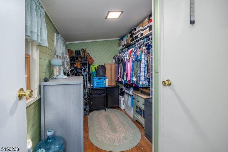 Property listing MLS 4049922 photo 3