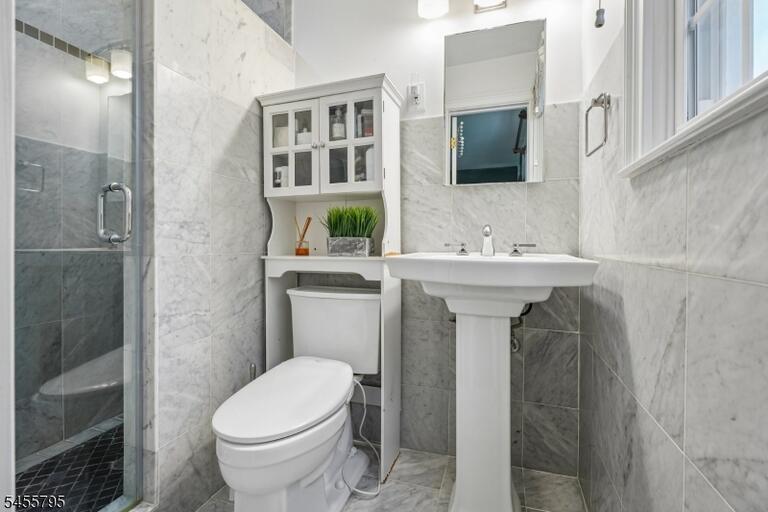 Property listing MLS 4049930 photo 24