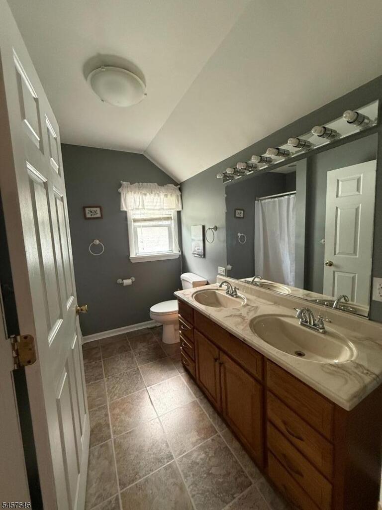 Property listing MLS 4049939 photo 20