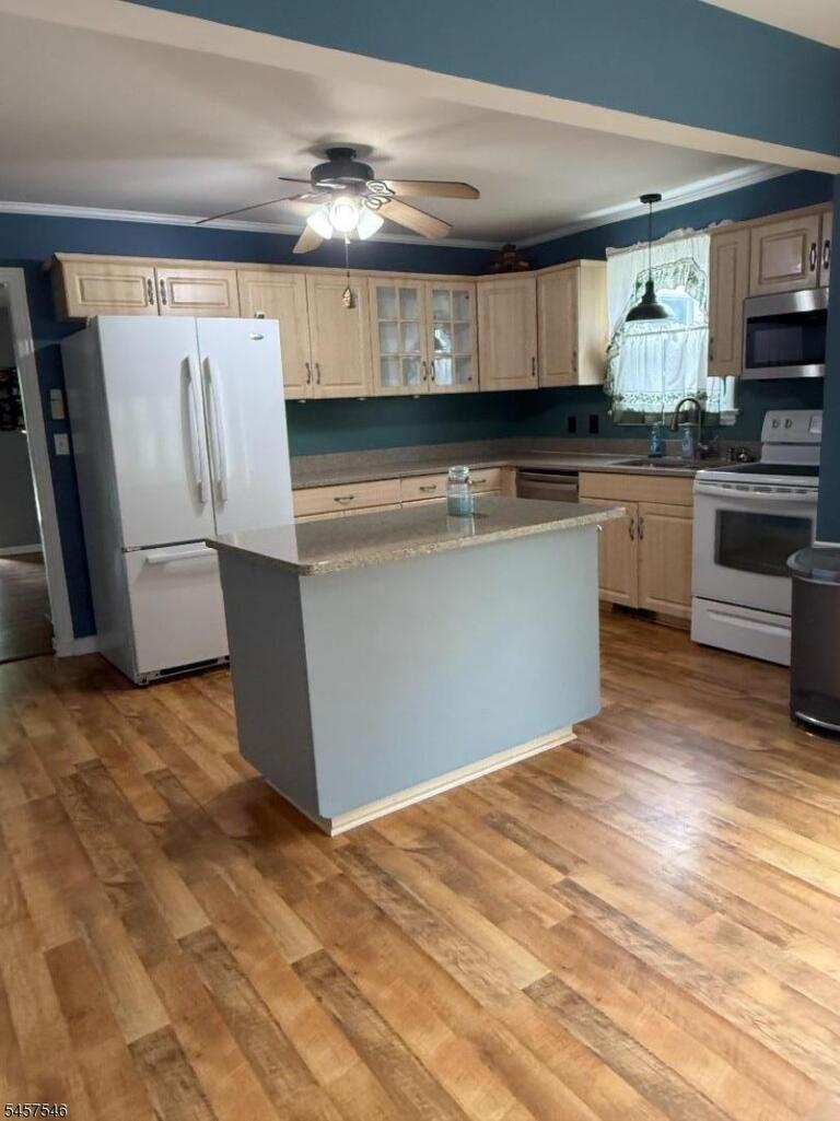 Property listing MLS 4049939 photo 8
