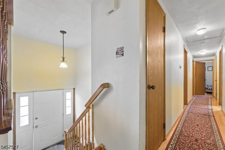 Property listing MLS 4049956 photo 11