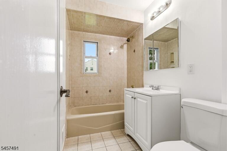 Property listing MLS 4049962 photo 20