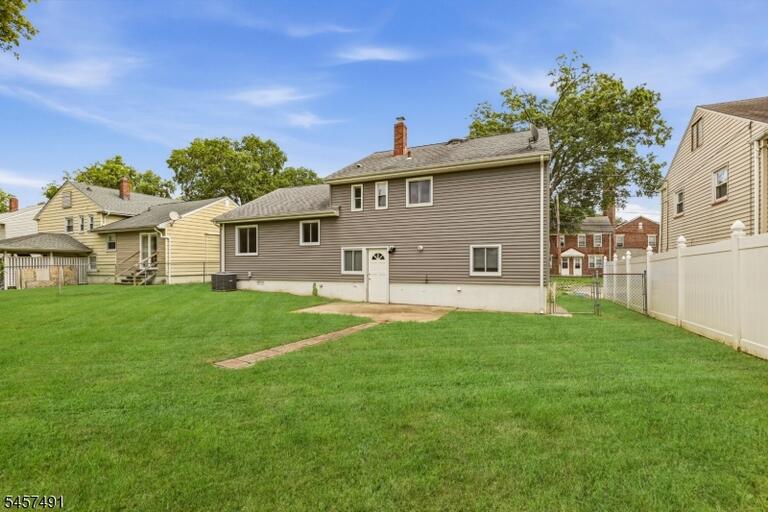 Property listing MLS 4049962 photo 25
