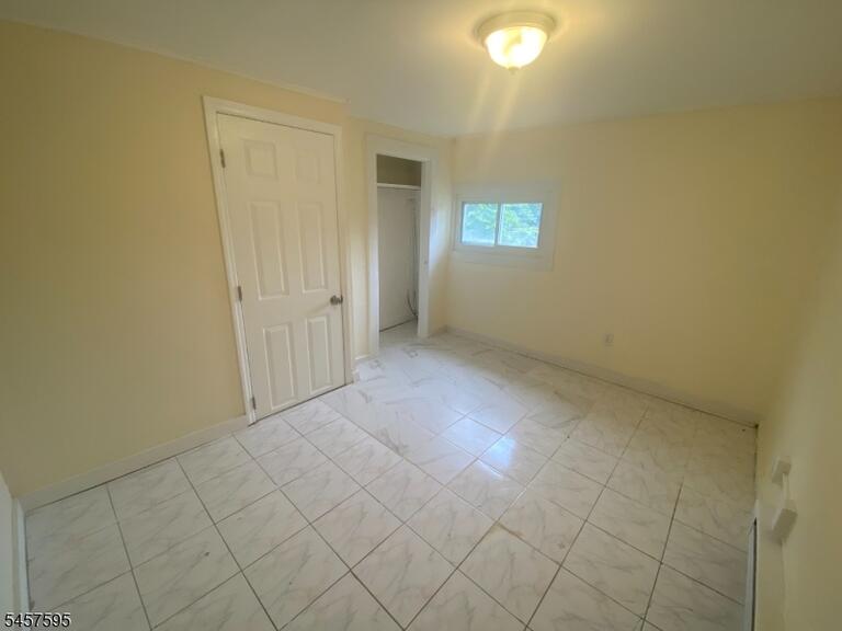 Property listing MLS 4049969 photo 5