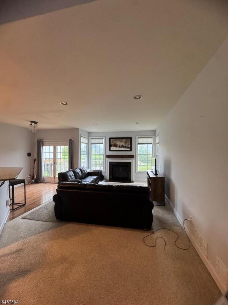 Property listing MLS 4049970 photo 5