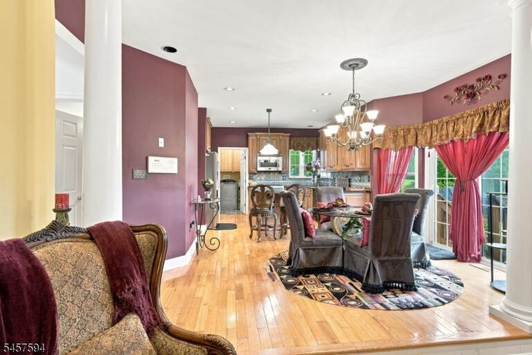 Property listing MLS 4049981 photo 20
