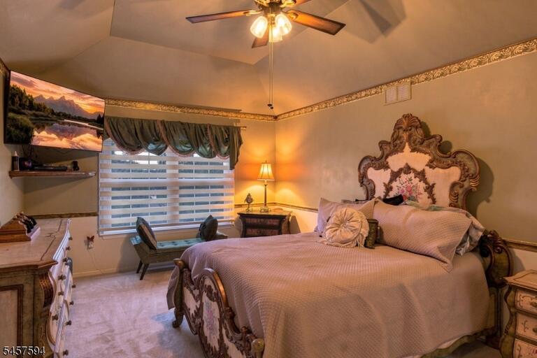Property listing MLS 4049981 photo 31