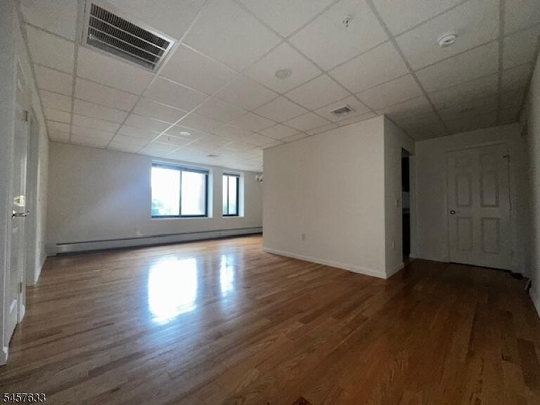 Property listing MLS 4050000 photo 1