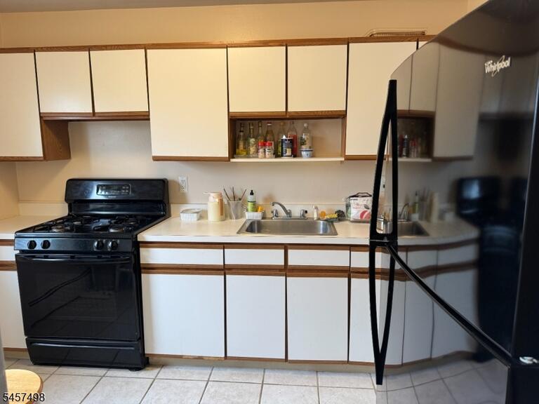 Property listing MLS 4050008 photo 5