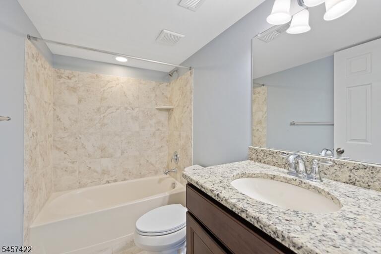 Property listing MLS 4050065 photo 39