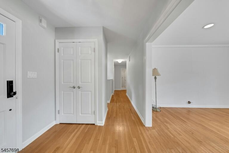Property listing MLS 4050077 photo 18