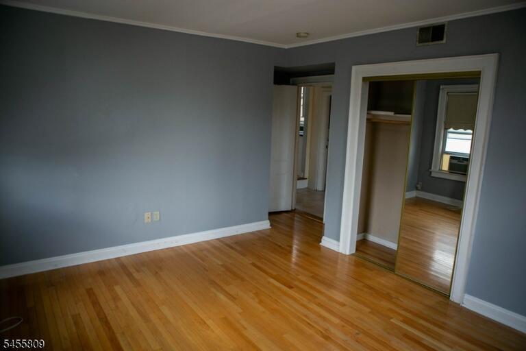 Property listing MLS 4050086 photo 12