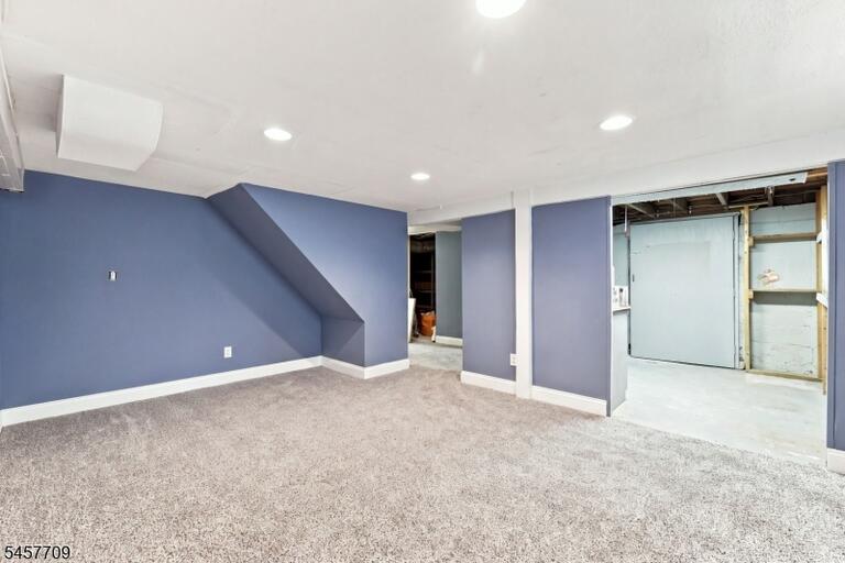 Property listing MLS 4050132 photo 21