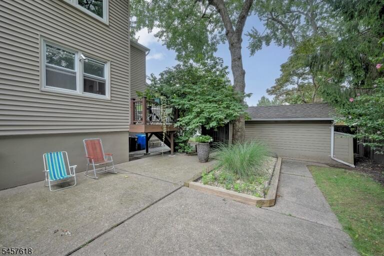 Property listing MLS 4050137 photo 19