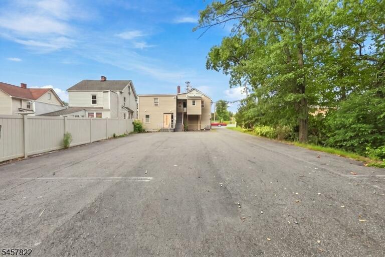 Property listing MLS 4050156 photo 19