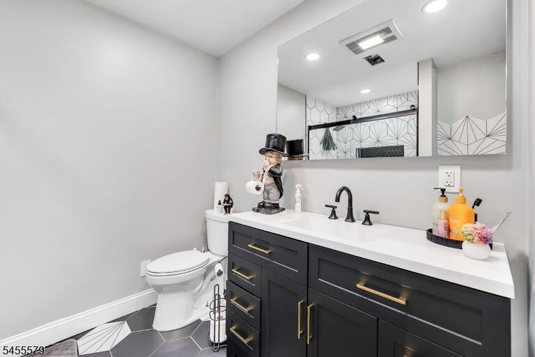 Property listing MLS 4050166 photo 11