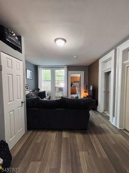 Property listing MLS 4050167 photo 4