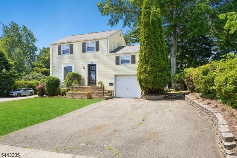 Property listing MLS 4050171 photo 28