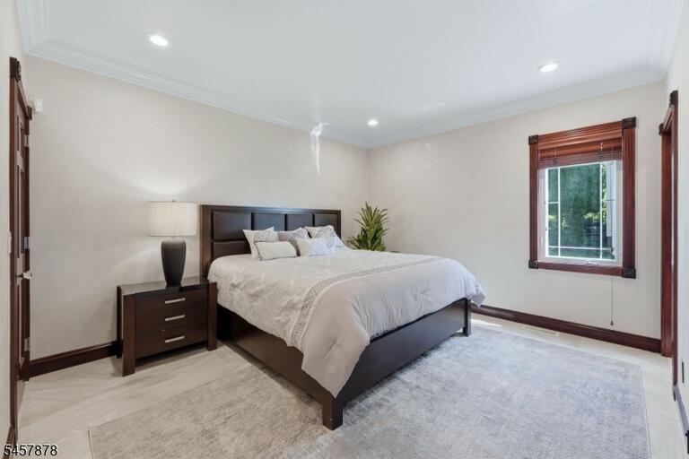 Property listing MLS 4050182 photo 28