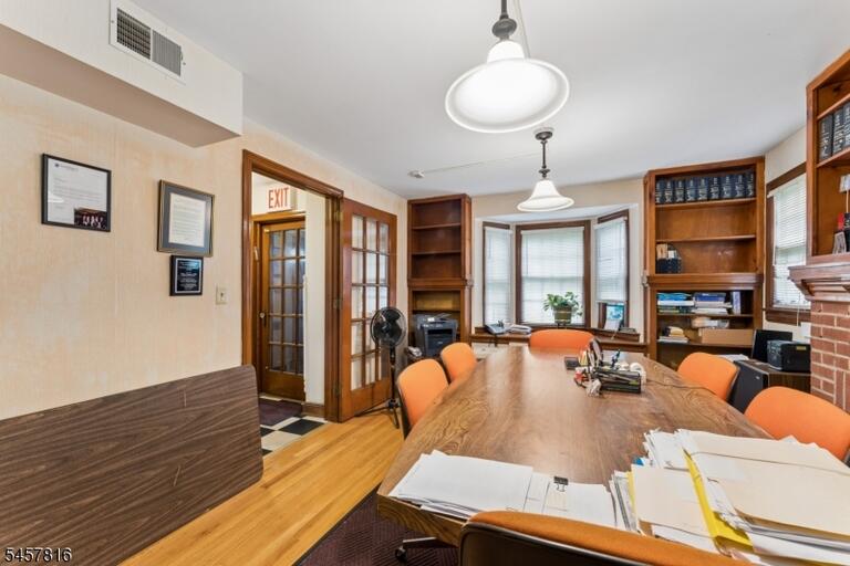 Property listing MLS 4050193 photo 27