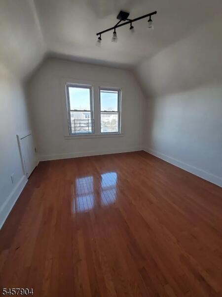 Property listing MLS 4050204 photo 8