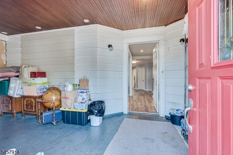 Property listing MLS 4050212 photo 8