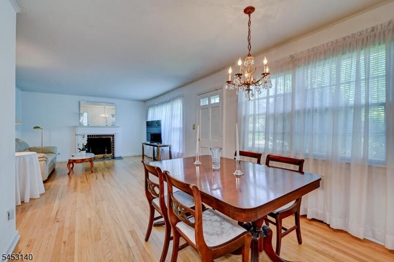 Property listing MLS 4050231 photo 15
