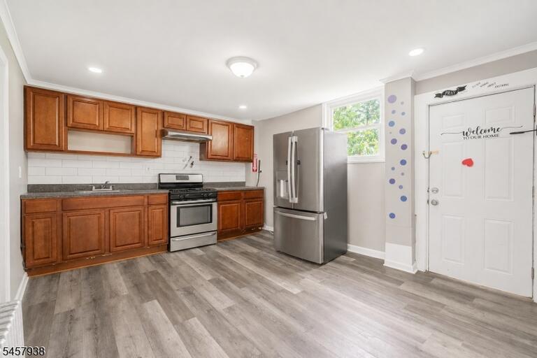 Property listing MLS 4050232 photo 19