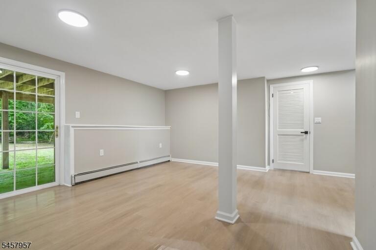 Property listing MLS 4050255 photo 28