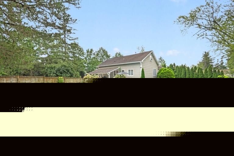 Property listing MLS 4050323 photo 25