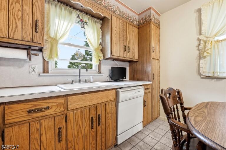 Property listing MLS 4050357 photo 7